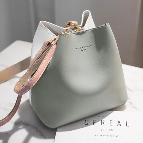 2021 Women Handbags Popular Bucket Bag Simple Ladys Shoulder Bags Messenger Bag Classic Leisure Cross Body Purses