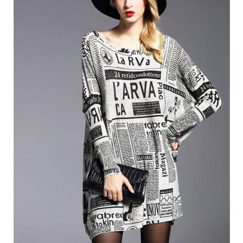 2021 Autumn New Women Sweater Top Loose Large Size Printing Newspaper Sweater Trend Street Fashion Women Top X121