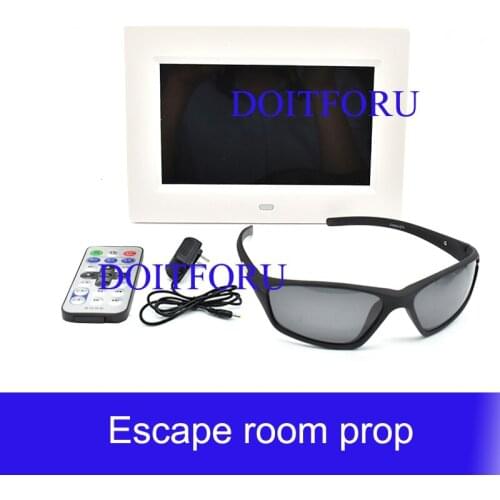 Escape room prop Magic glasses use amazing glasses to find invisible clues secret chamber room magic prop for Exit Room Owner