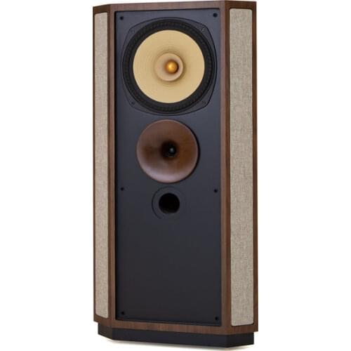 Trettitre Portable Audio Equipment