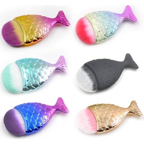 1pc Hot Sale Mini Mermaid Brushes Black Small Fish Pincels Maquiagem Contour Makeup Brush Blusher Pincel Sereia Brushes