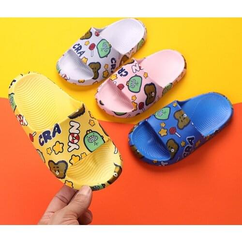 Childrens Slippers Boys And Girls Summer Cute Cartoon Print Sandals Soft Sole Indoor And Outdoor Slippers Kid Shoes ZJX