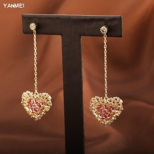 Love Chain Long Hollow Dangle Earrings Shiny Rose Red Luxury Earrings Cute Small Womens Jewelry Exquisite High-end Accessories