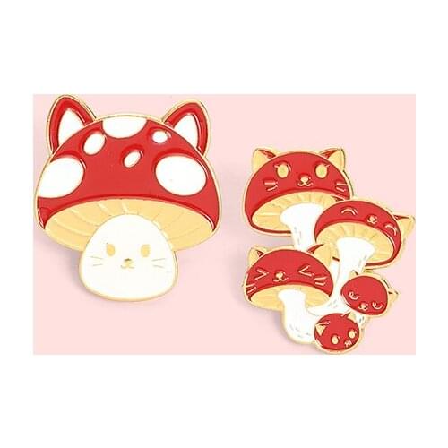 Creative Cute Red Mushroom Metal Enamel Brooch Fashion Cartoon Cat Badge Fun Lapel Backpack Jewelry Accessories Gifts for Kids