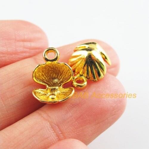 25 New Sea Open Shells Charms Gold Color Pendants 10.5x14mm
