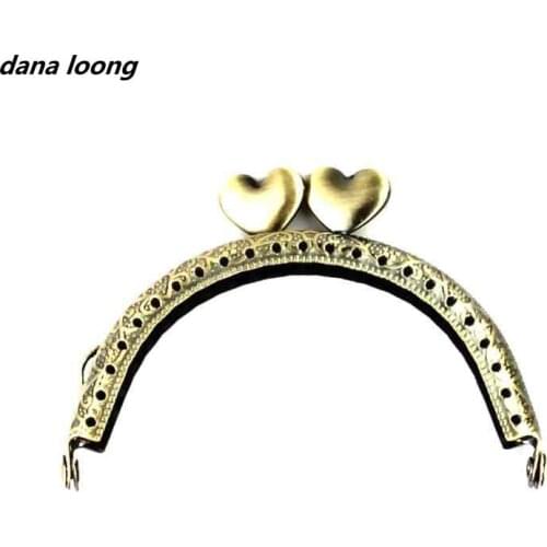 1 Piece 8.5 CM Antique Bronze Semicircle Metal Purse Frame Heart Kiss Clasp Handle For Bag Accessory