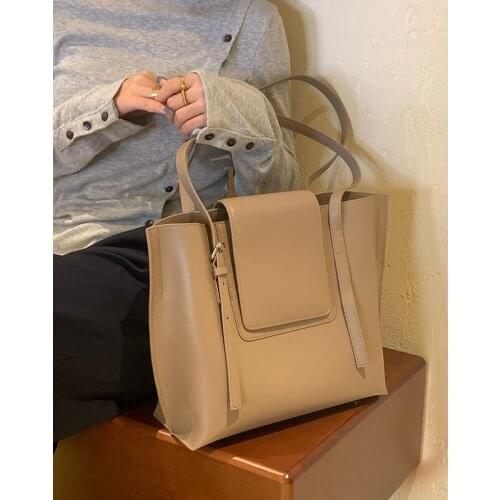 Women Leather Handbag Women Luxury Handbags Women Bags Designer Crossbody Bags Designer Handbags High Quality Retro Shoulder Bag