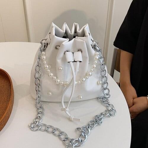 Small Female 2021 Summer Chain Messenger Bag Pearl Hand Bucket Bag new crossbody bags