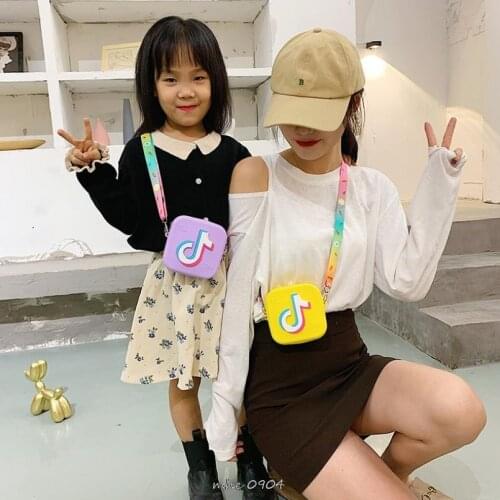 2021 NEW Tik Tok Silicone cute fashion Childrens Bag Mini Shoulder Bag Korean Cartoon Girls Messenger Bag Parent-child Bag