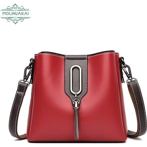 Ladies Soft Leather Shoulder Bag Retro PU Leather Ladies Tassel Handbag Luxury Chain Sac A Main Premium Crossbody Bag Feminina