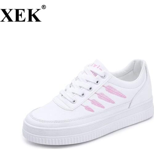 XEK 2018 New Fashion Summer Shoes Womens White Spring Thick Bottom Lace Womens Shoes Flats Students Casual Shoes JH158