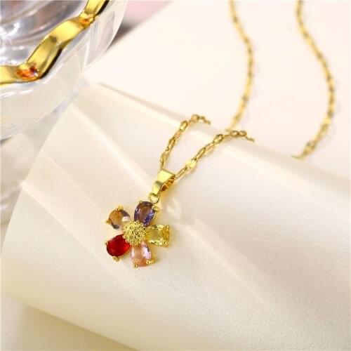Gold Flower Pendant Necklace Simple Zircon Flower Choker High Quality Not Fade