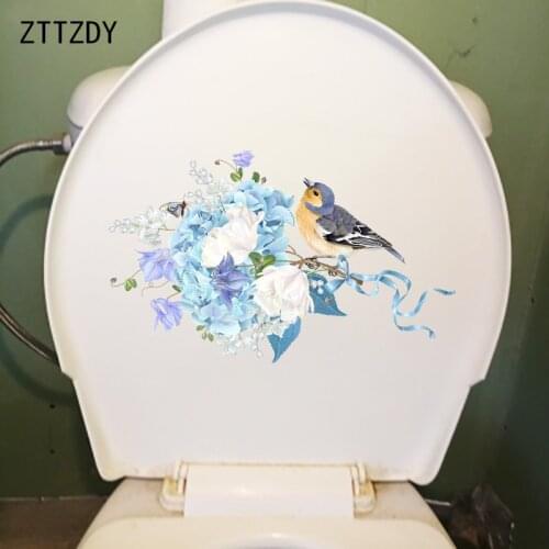 ZTTZDY 25.6CM×15CM Home Decoration Cartoon Pattern Wall Decal Fresh Bouquet WC Toilet Stickers T2-0980