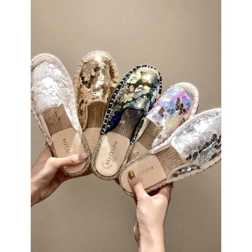 2021 summer new ladies slippers all-match flat-bottomed outer wear Baotou net red half slippers fashion sequins