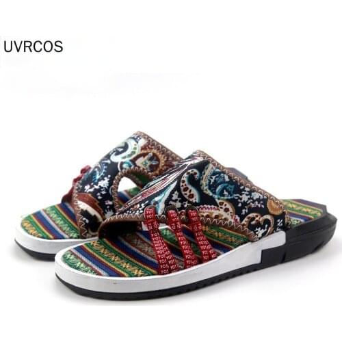 Plus Size 39-46 New Fashion Men Flip Flops Outdoor Waterproof Beach Sandals Camouflage Summer Men Slippers