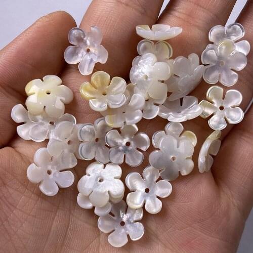 3pcs 13mm White Natural Mother of Pearl Shell Beads Flower Charms Shells Loose Beads DIY Earrings or Hair Clip Making Jewelry