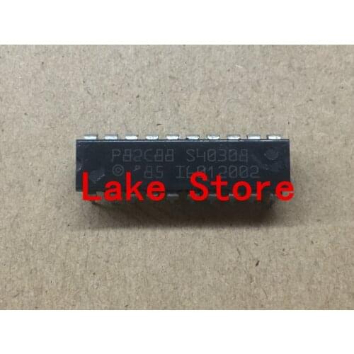 5 unids/lote P82C88 P82C88-2 DIP20 M82C88 CP82C88 UM82C88 UM82C88-10 82C88 CP82C88-10