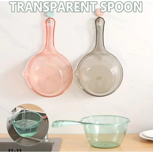 Long Handle Transparent Water Ladle Hanging Spoon Kitchen Bathroom Scoops Bath Shower Washing TS2