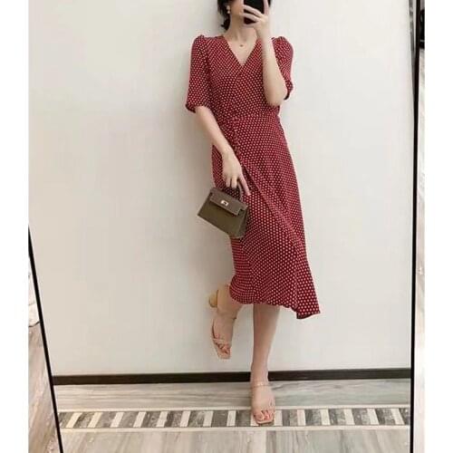 2020 new womens dress slim minority red dot print 18 mm silk French dress summer
