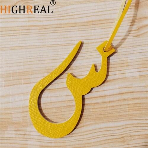 Wholesale Personalized Real Natural Leather Character Alphabet Arabic Letter Keychain Backpack Pendant Ladies Women Bag Charm