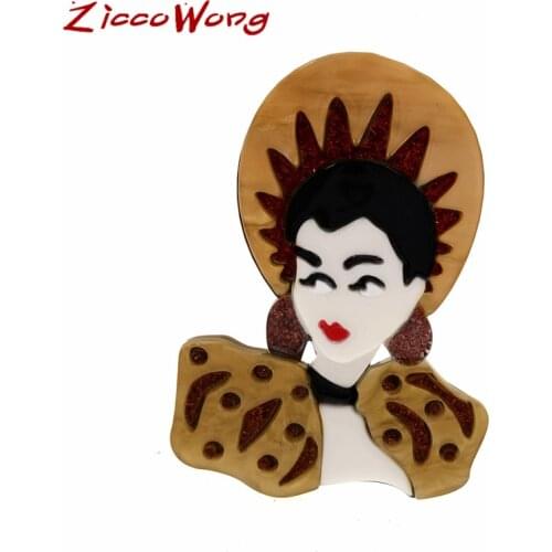 ZiccoWong New Fashion Acrylic Queen Girl Brooch Badge For Women Lady Ethnic Princess Brooch Pins Party Gift Cloth Decoration