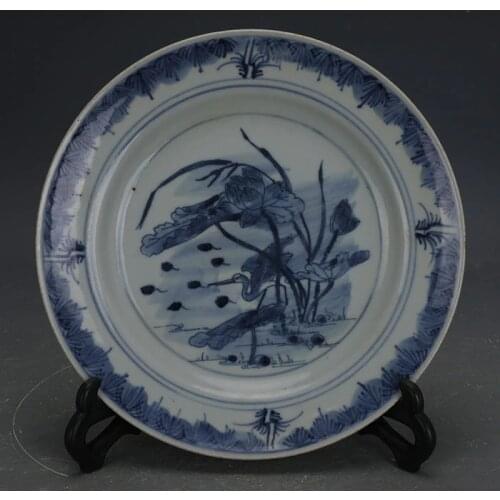Qing Dynasty Guangxu blue and white porcelain handmade porcelain flower and bird pattern porcelain plate