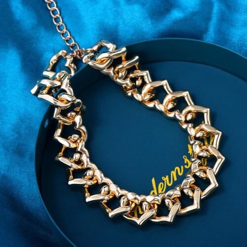 2021 Fashion Chunky Heart Metal Link Chain Choker Necklace for Women Gold Silver Color Hip hop Rock Necklace Statement Jewelry
