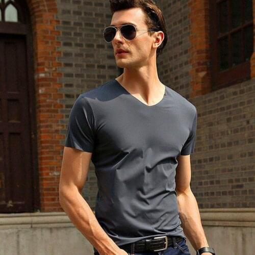 Mens Short-Sleeved T-shirt V-neck Top Summer Seamless Mens Ice Silk High Elasticity Solid Color Large Size Mens Chirt T-shirt
