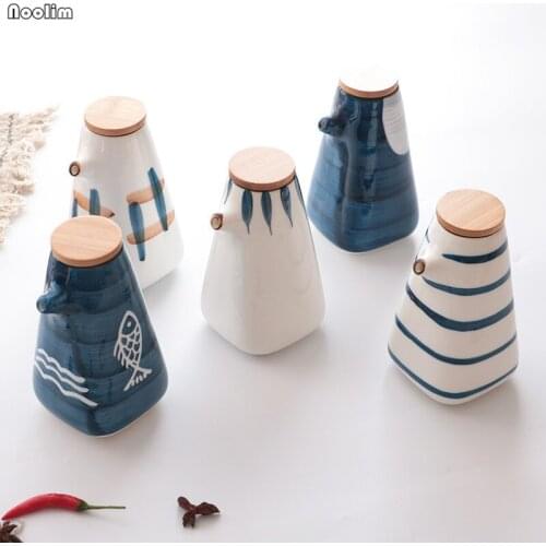 Japanese Style Kitchen Supplies Sauce Bottle Oil Vinegar Bottle Creative Ceramic Seasoning Oil Pot Spice Pot Kitchen Tools