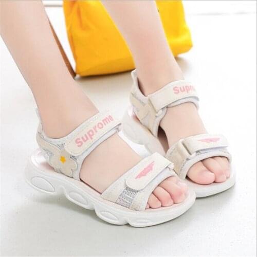 Summer new childrens sandals girls fashion pure color Princess childrens leisure soft bottom anti slip light student sandals
