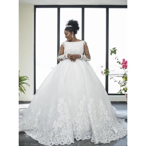 Wedding Dress Detachable Train Long Sleeve Lace Appliques Pearls Beaded robe de mariée Plus Size African Bridal Ball Gowns