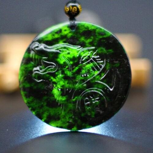 Natural Black Green Jade Wolf Pendant Necklace Chinese Hand-Carved Charm Jewelry Accessories Fashion Amulet for Men Women Gifts