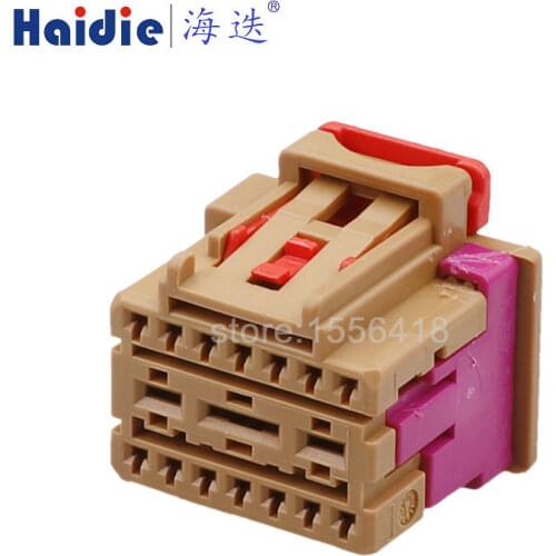 1set 17pin auto car cable harness plug 8K0 972 483 A connector 17hole plug unsealed wire connector 8K0972483A