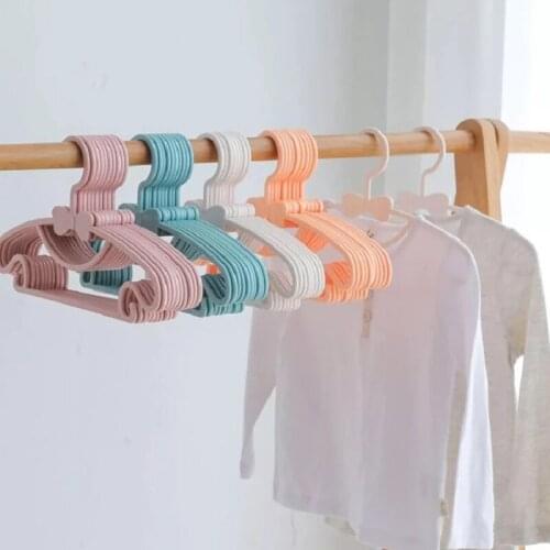 10pcs Kids Clothes Hanger Racks Portable Plastic Baby Clothing Organizer Display Hangers Windproof Children Coats Hanger