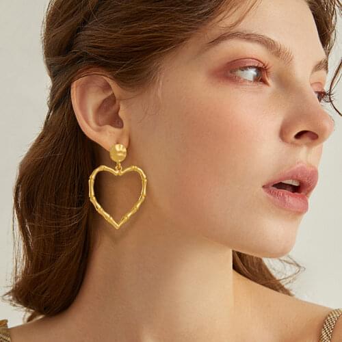New Krean Fashion Heart Drop Earrings For Women Vintage Bohemian Punk Pendants Gold Colour Earrings 2021 Trend Modern Jewelry