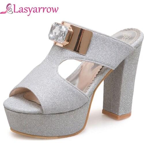 Lasyarrow Sandaias Feminino Mujer Thick Bottom Casual Shoes Woman High Heels Flip Flops Peep Toe Gold Silver Sandals Size 34-50