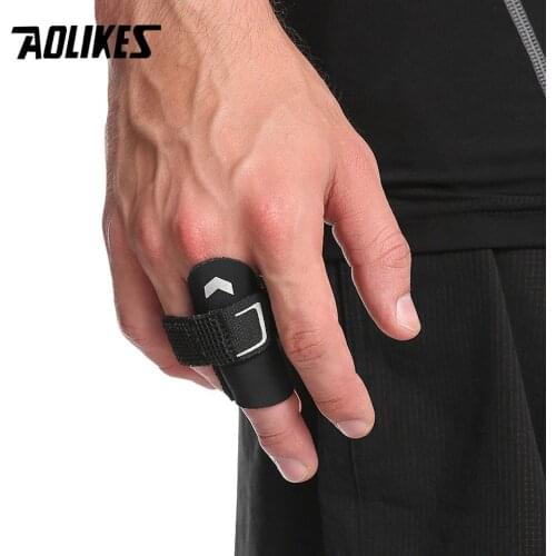 AOLIKES 1PCS Sports Basketball Finger Support Protector Finger Guard Splint Bandage Pain Relief Sport Protective Gear for Finger
