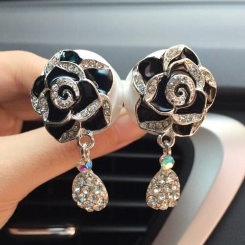 JOORMOM Rhinestone flower car out of the air perfume water drill car accessories Car ornaments for women