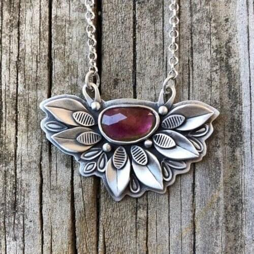 YWOSPX Vintage Necklaces