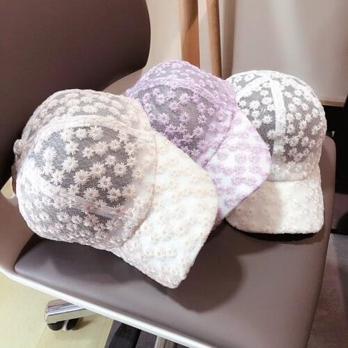 2021 New Fashion Womens Baseball Caps Lace Breathable Mesh Floral Sun Hats Wild Temperament Summer Cap
