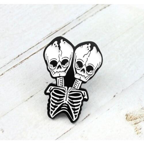 Personality Skeleton Enamel Brooch Gothic Double Heads Bone Creative Badge Halloween Denim Jacket Leather Accessories Pin Gifts