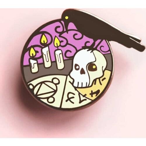 Necromancer Scene Skeleton Crow Brooch Pins Enamel Metal Badges Lapel Pin Brooches Jackets Jeans Fashion Jewelry Accessories