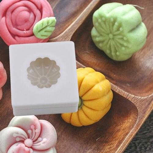 Flower Shape Biscuit Tools Mold Cake Mold DIY Hot Sale Plastic Pie Tool Tools Baking Tools 1PC Cake Baking Mousse Ring Dessert