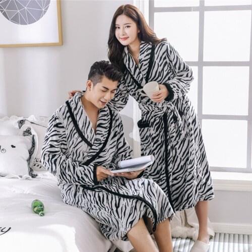 New Couple Velvet Autumn Winter Nightgown Thick Warm Flannel Men And Women Bathrobe Lovers Sleep Robe Daily Lounge Negligee Gown
