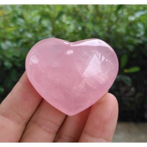 NATURAL PRETTY pink QUARTZ CRYSTAL HEART HEALING