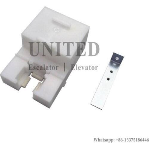 10pcs Elevator Lubricator KM86375G09 For Guide Rail K=9MM CWT L120mm W80mm H57mm