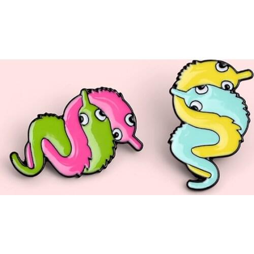 Creative cartoon insect brooch colorful hug enamel worm pin clothes shirt button badge funny jewelry jewelry gift to friends kid