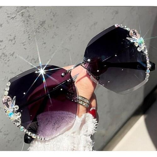 Fashion Rimless Sunglasses Summer Eyewear 2021 Newest Trendy Women Bling Rhinestone Sun Glasses Shades oculos