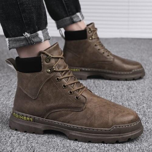 Mens Boots Casual Winter Boots Men Sneakers High Coturno Mens Summer Home Footwear Boot Shoes Mens Leather Chelsea Cowboy