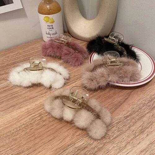 Head Pom Clips Mink Fur Plush Claw Hairpin Cute Hair Claws Korean Hair Claws Mink Fur Hair Claws